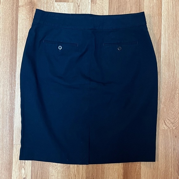 Lauren Ralph Lauren Buckle Pencil Skirt in Capri Navy - Picture 7 of 10